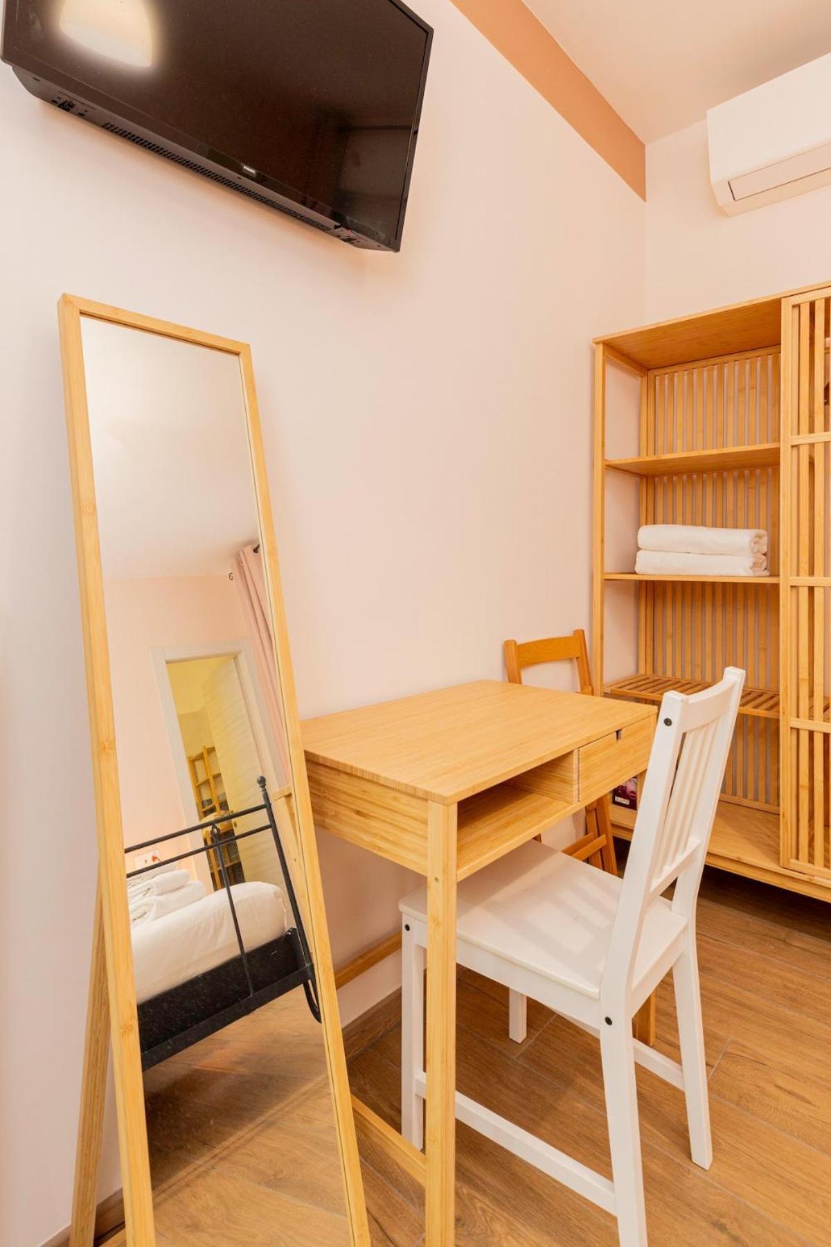 Apartment Comfy&stylish In Rom