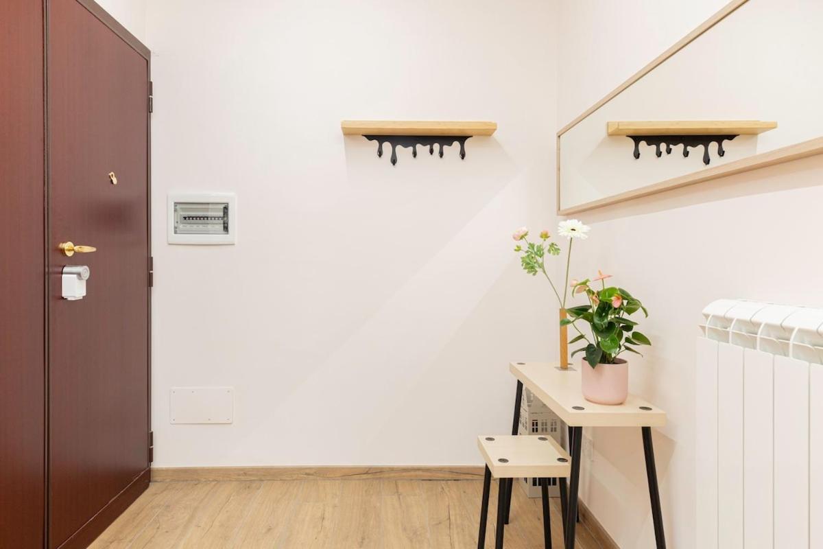 Comfy&stylish In Apartment
